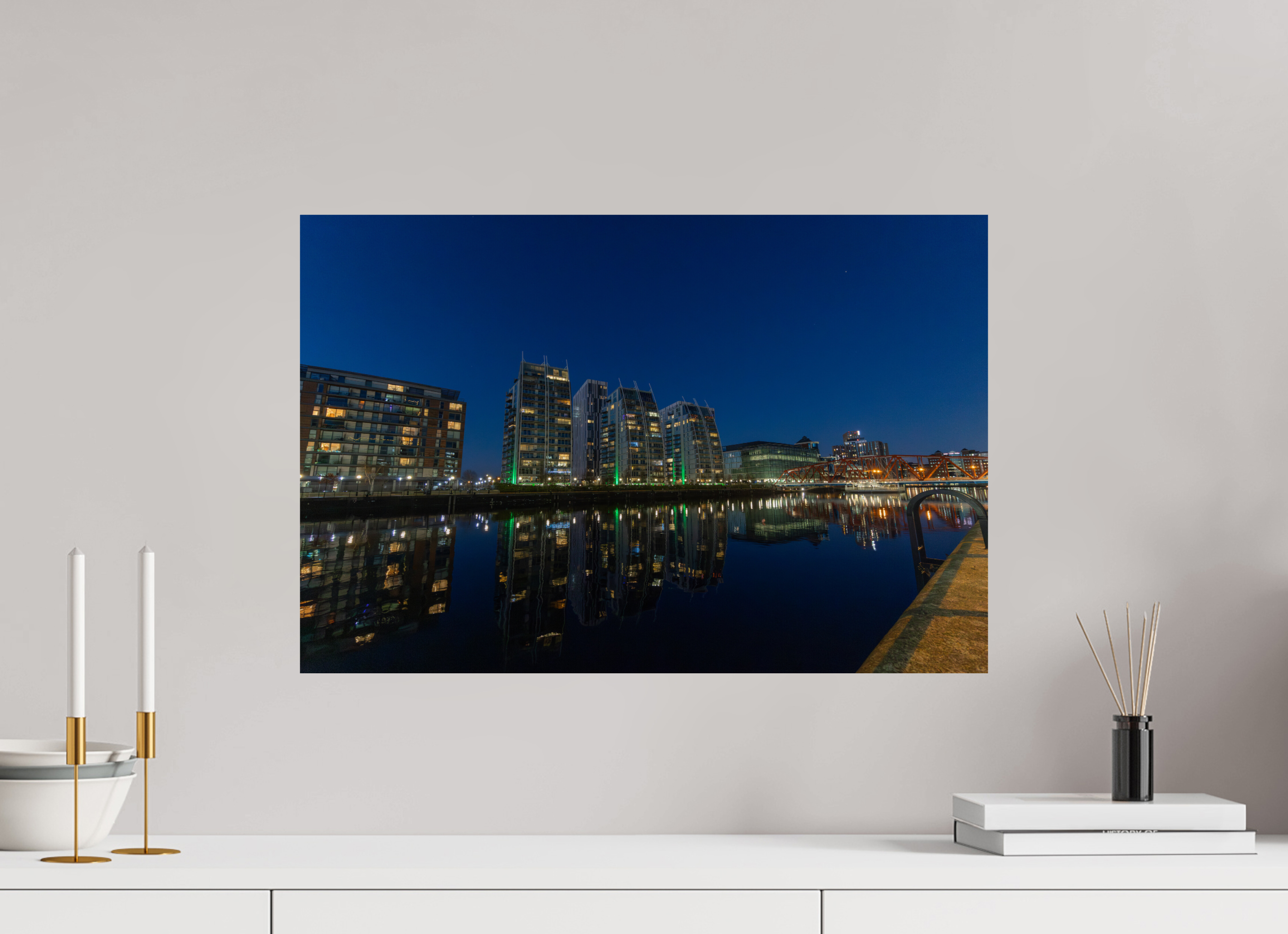 60 x 40 cm, Fine Art Print auf Alu-Dibond Neon Silence