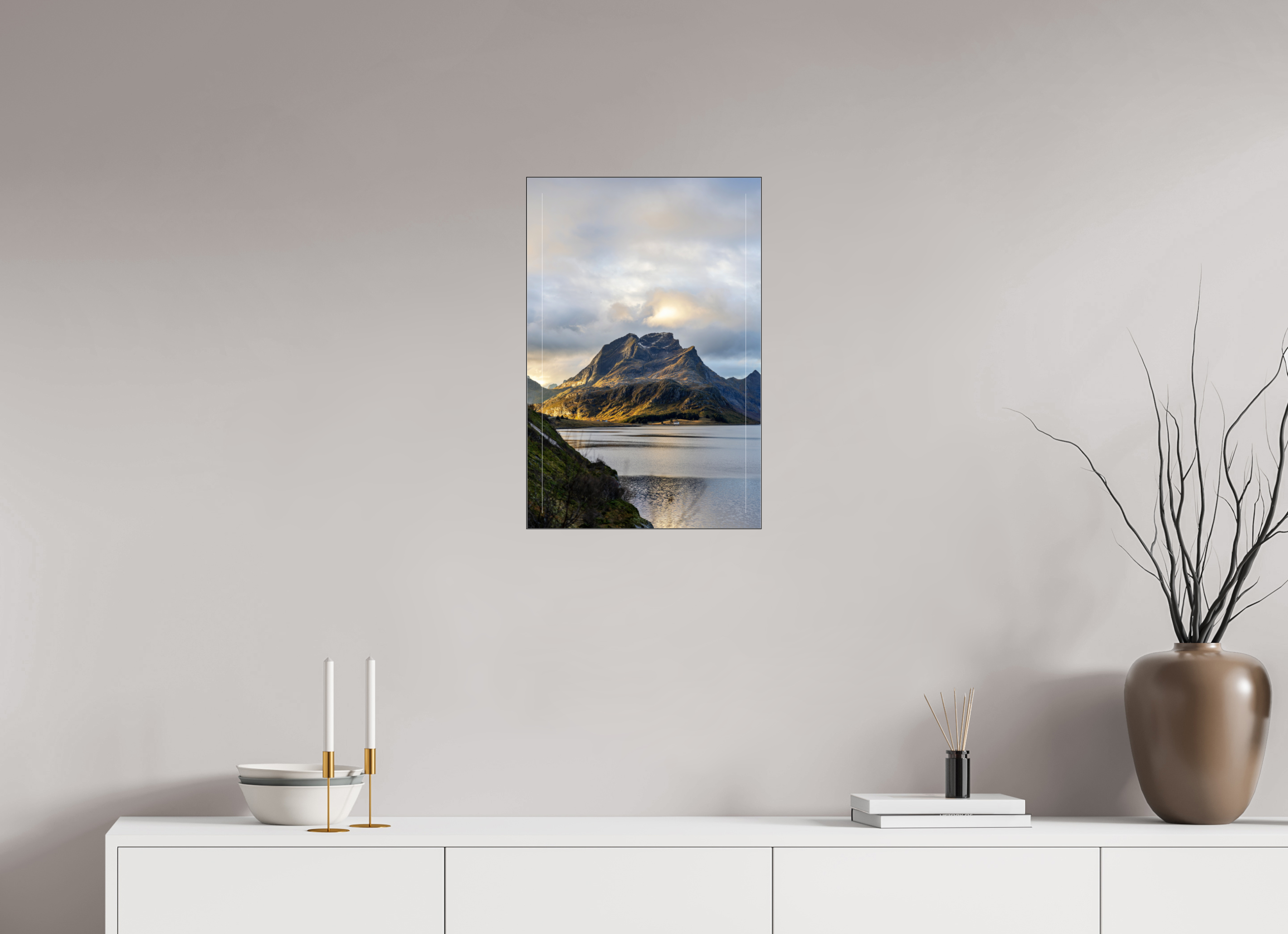 40 x 60 cm, Foto-Abzug hinter Acrylglas glänzend Light over the Peaks