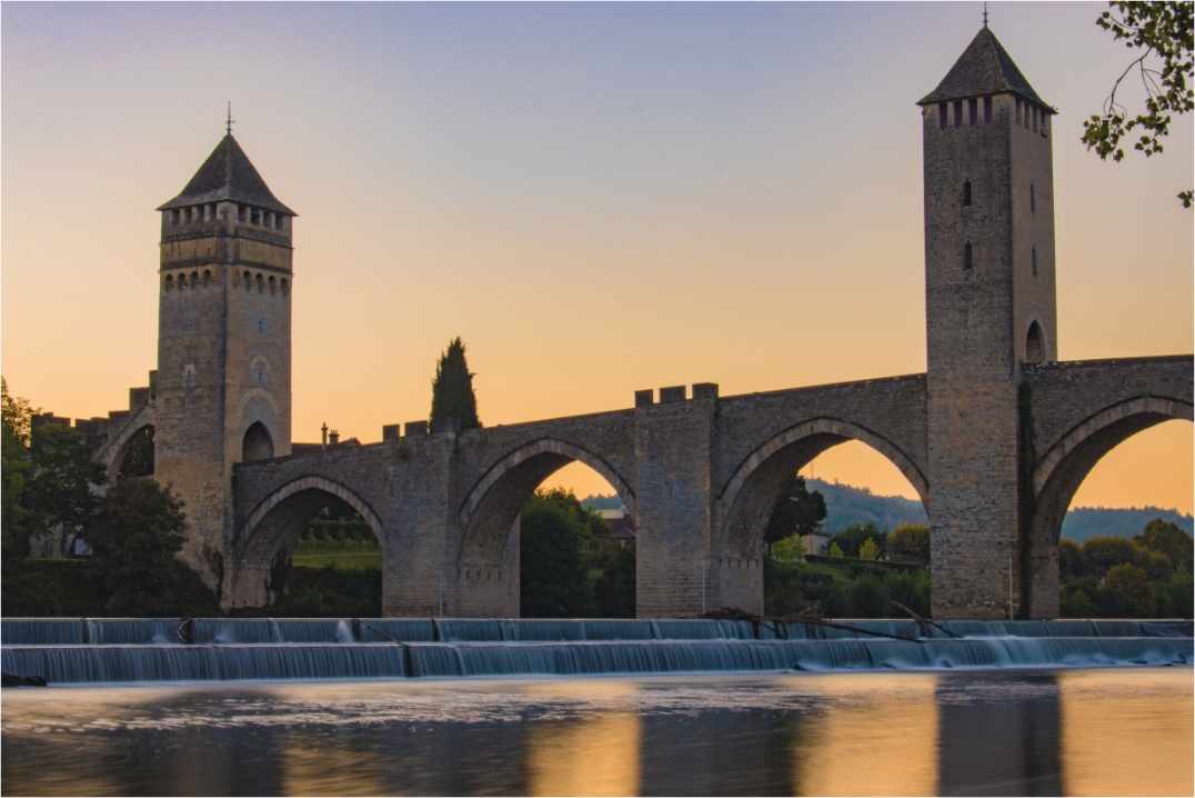 Main image Golden Arch