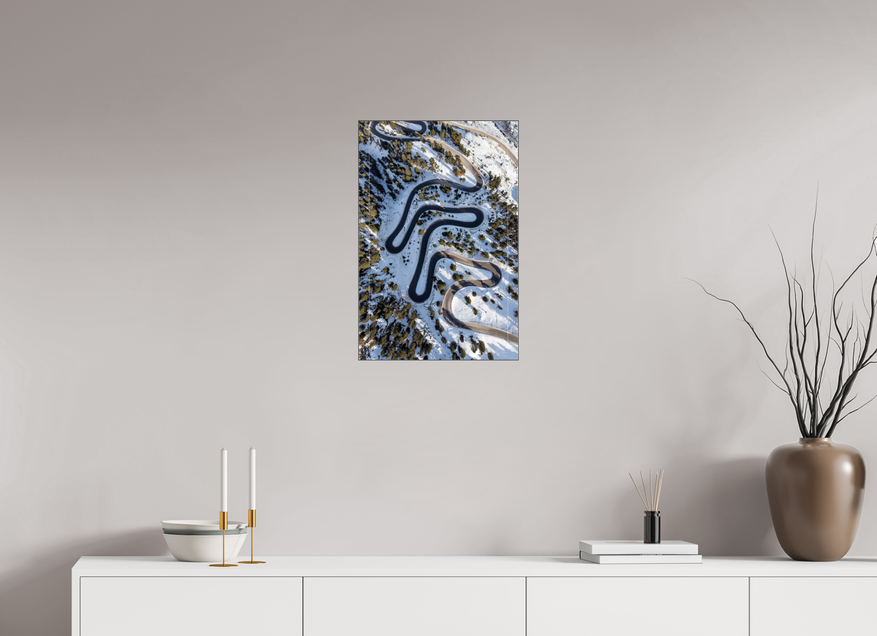 40 x 60 cm, Foto-Abzug hinter Acrylglas glänzend Winding Through Winter